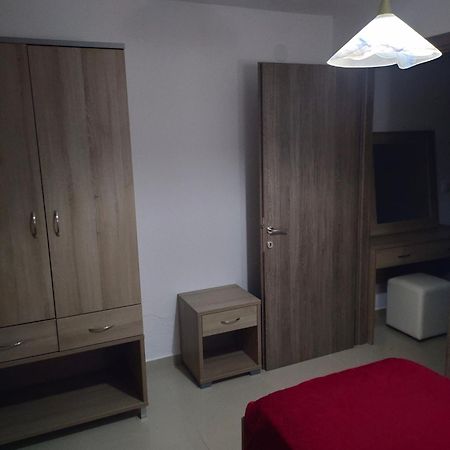 דירות סיקיה Vigla House מראה חיצוני תמונה